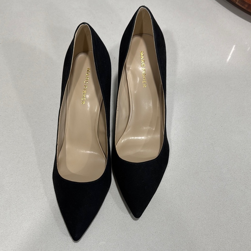Black Women's Pumps